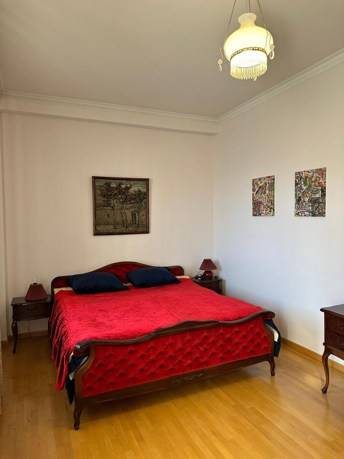 City Center Spacious 4 Bedroom+2 Bathroom Apartment On Northern Avenue, Yerevan Exterior photo